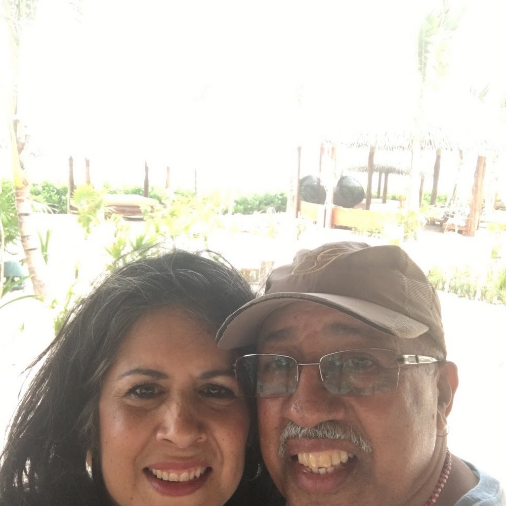 Meet your Posher, Estelita